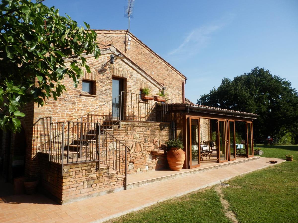 Il Casale Di Sandra К'юзі Екстер'єр фото